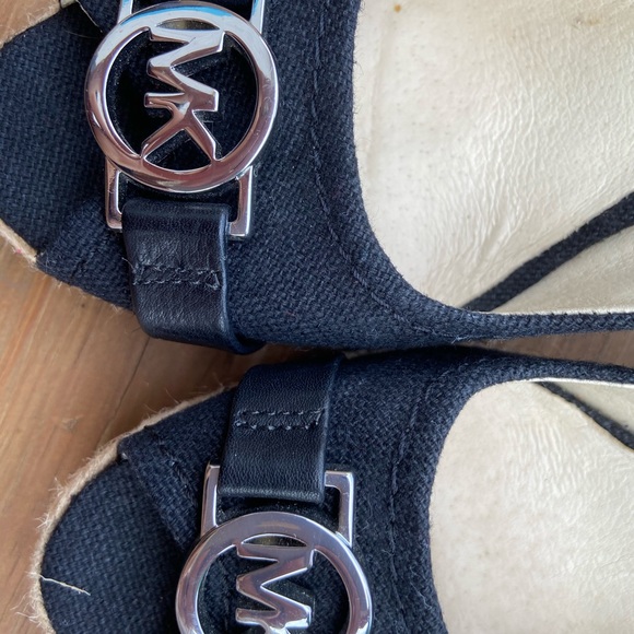 Michael Kors black wedges - Picture 4 of 6